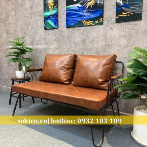 Ghế cafe gỗ vintage góc nhìn xéo