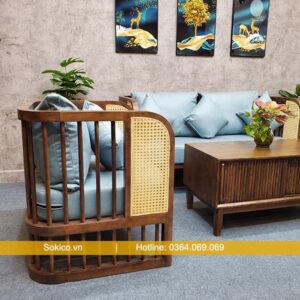 Mẫu ghế cafe gỗ cổ điển