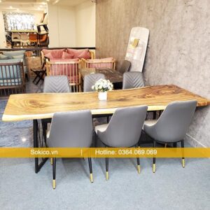 Bộ bàn ghế cafe gỗ cận cảnh