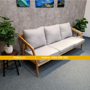 Ghế cafe gỗ góc nhìn chéo